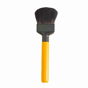 2Pcs Yellow Large Arc Multifunctional Makeup Brush Set, Cosmetic Powder Blush Contour Brush for Professional & Home Use