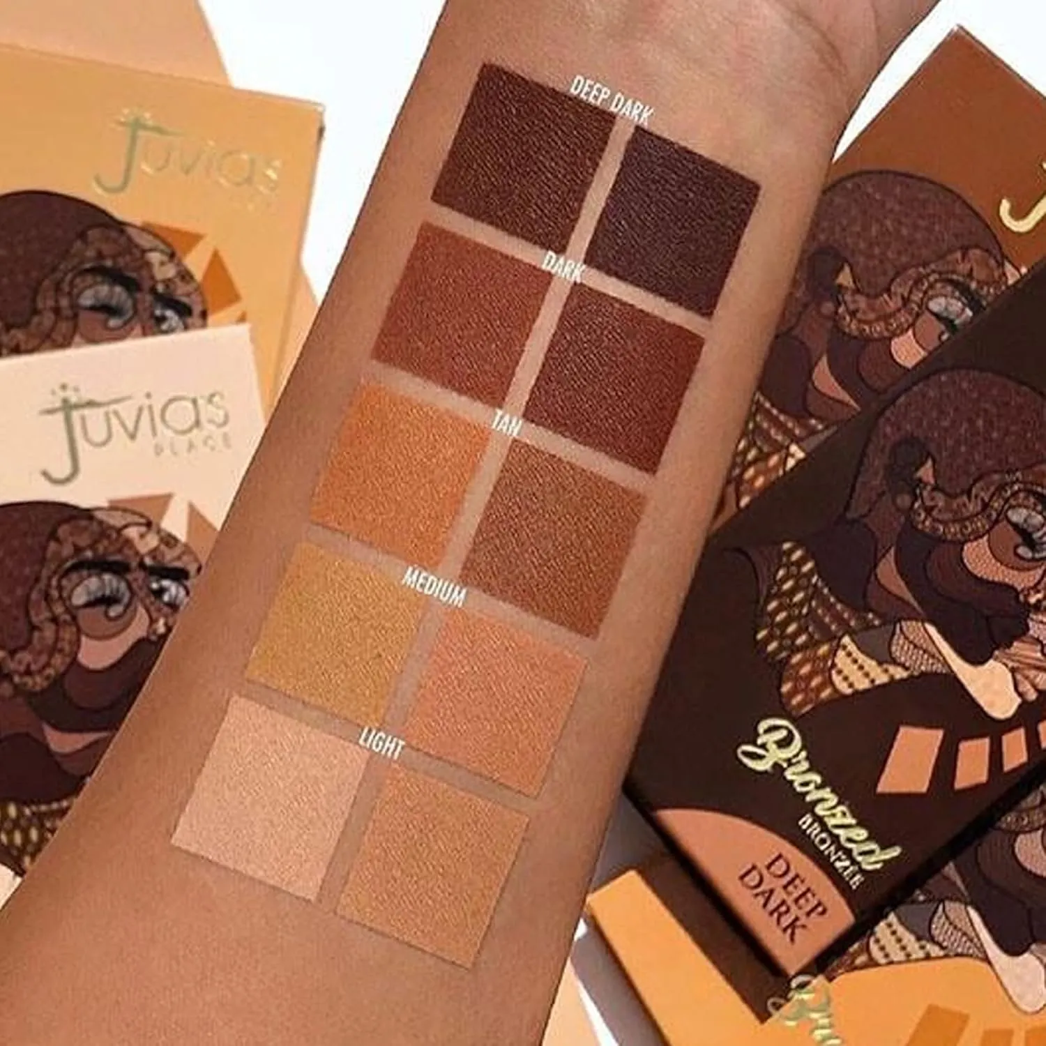 Juvia's Place Bronzed Duo Bronzer Light - Soft Matte Bronzer, Contour Powder, Long-Wearing & Buildable Bronzing Powder - Suitable for Light to Fair Skin Tone