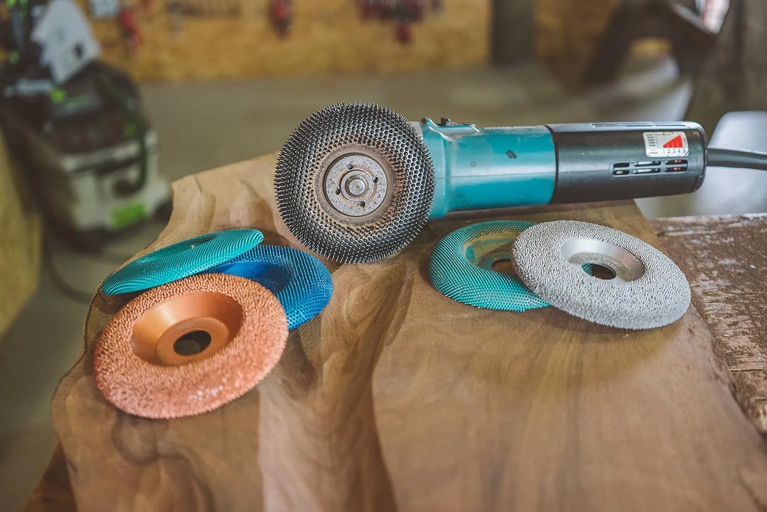 Kutzall Extreme Shaping Disc - Medium, 4-1⁄2" (114.3mm) Diameter X 7⁄8" (22.2mm) Bore - Coping Woodworking Angle Grinder Attachment for DeWalt, Bosch. Abrasive Tungsten Carbide, SD412X70