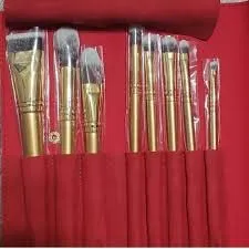 Luxie Glitter and Gold Set - Makeup Brushes for Precise, Flawless Application - Brushes for Foundation, Concealer, Highlighting, and Shading - 8 pc