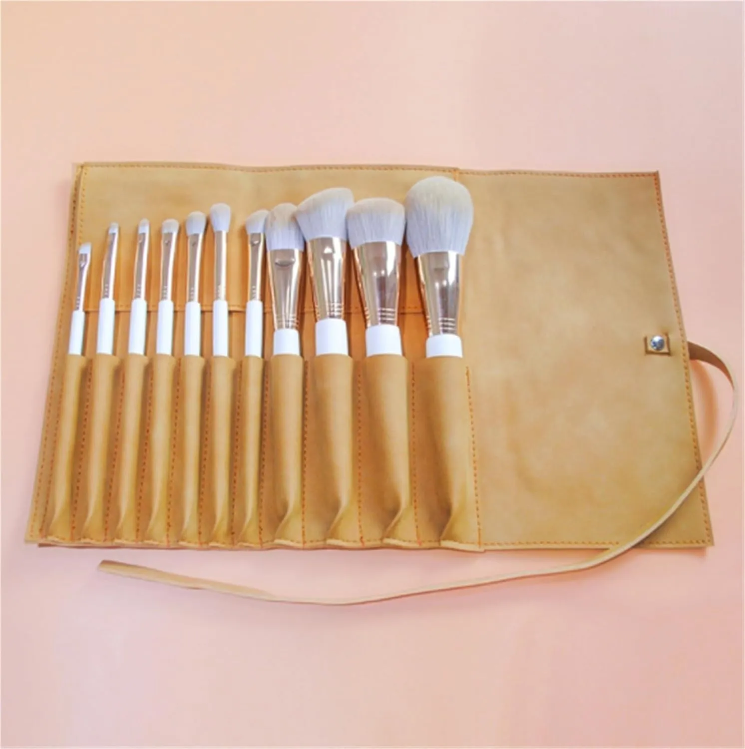 Make Up Brushes Set Makeup Brush Set with Brush Bag Soft Brush for Powder Blush Contour Highlight Makeup Brush Makeup Tools Set