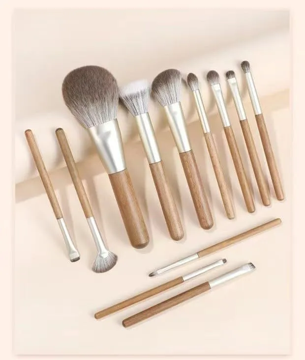 Professional Makeup Brush Set, 12 Piece Wooden Handle Collection, Powder Contour Eye Lip Brushes