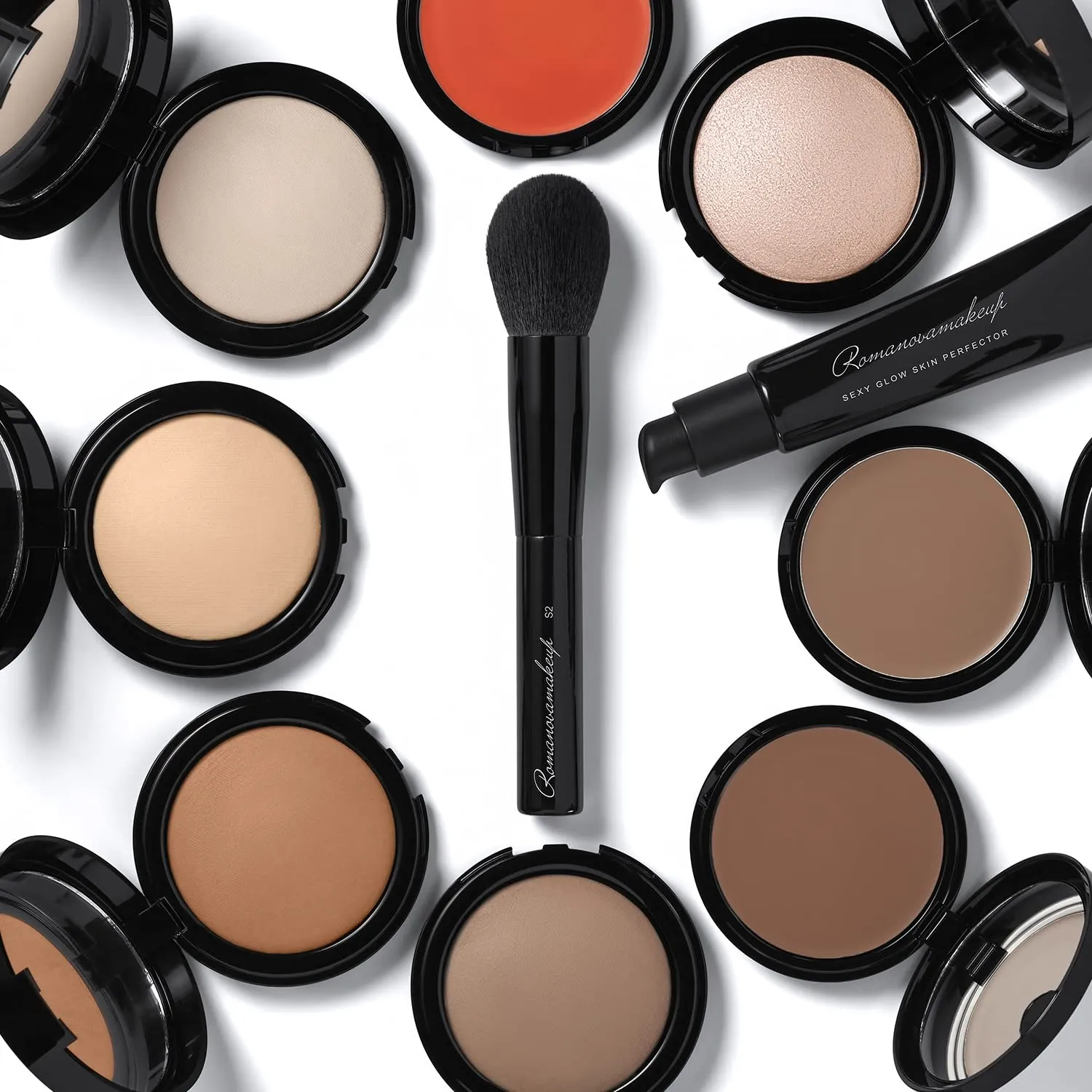 Sexy All-in-One Pro Makeup Face Brush. Durable and Ultimate Soft Brush for Easy Blending by Romanovamakeup. Blend Contour, Cream, Blush, Highlighter on Face, Smooth and Even Result for Women.