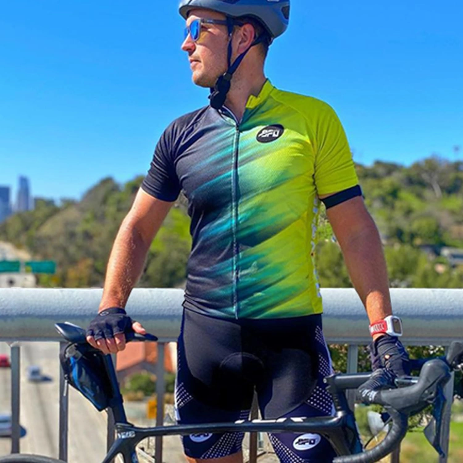 sponeed Men's Cycling Jerseys Tops Biking Shirts Short Sleeve Bike Clothing Full Zipper Bicycle Jacket with Pockets