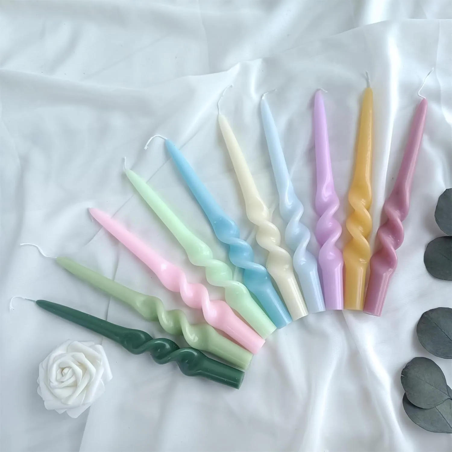 Swirl Tapered Candle Twisted Candlesticks,Set of 4 Green Candle Stick 9inches Spiral Taper Candles Long Twist Candle for Anthropologie Home Décor Dinner Women Gifts (3D4PC-GREEN)